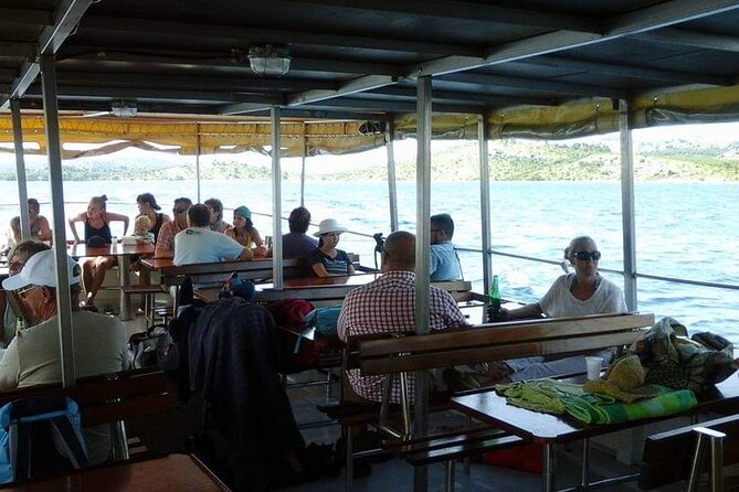 Dubrovnik Islands Boat Tour With Lunch and Unlimited Drinks - Meal Options
