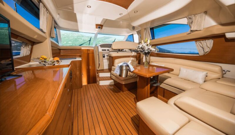 Dubrovnik: Luxury Yacht Tour of the Elaphiti Islands - Discover Ancient City Walls