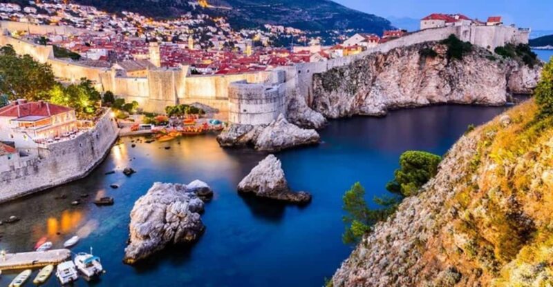Dubrovnik : Must-See Private Walking Tour With A Guide - Accessibility and Group Size