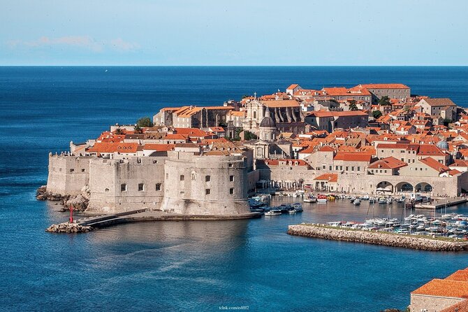 Dubrovnik Old Town & City Walls: Private Half-Day Walking Tour - Positive Traveler Experiences Shared