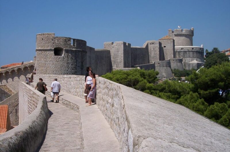 Dubrovnik: Old Town Highlights Guided Walking Tour - Booking Information