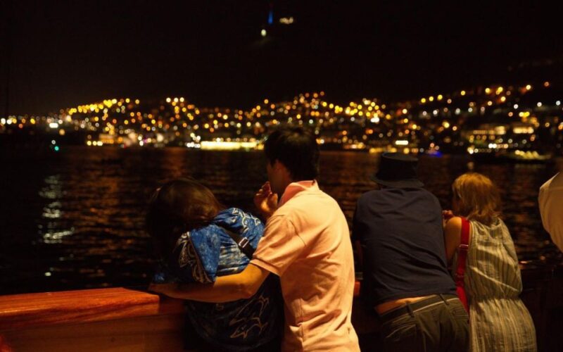 Dubrovnik: Old Town Night Cruise on 16th-Century Karaka Boat - Highlights and Experience