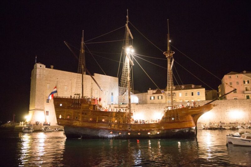 Dubrovnik: Old Town Night Cruise on 16th-Century Karaka Boat - Weather and Cancellation Policy