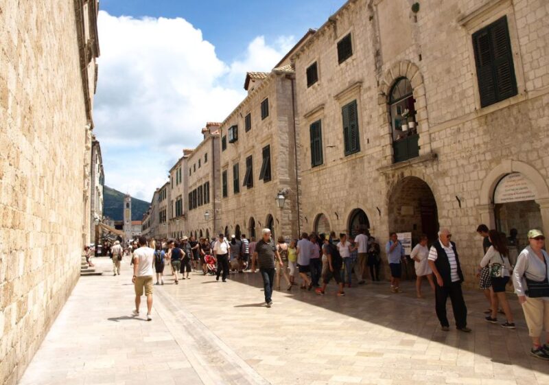Dubrovnik: Old Town Walking Tour - Customer Reviews and Ratings