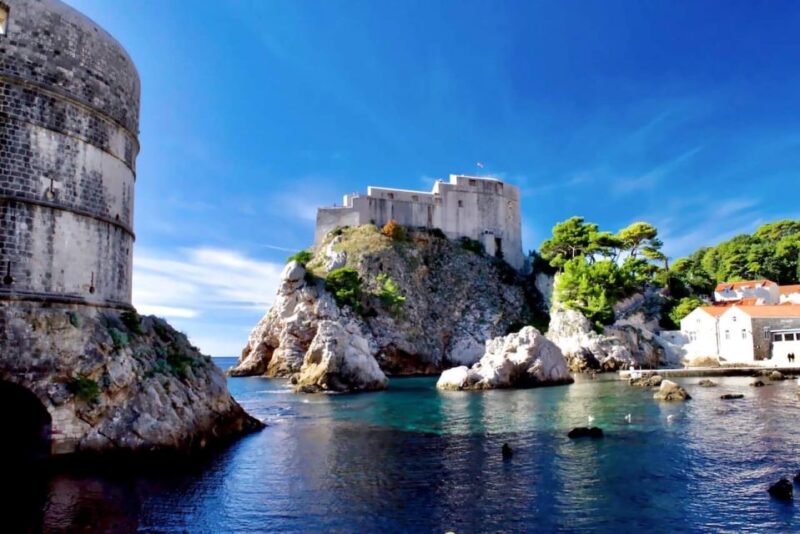 Dubrovnik: Old Town Walking Tour - Dubrovniks Captivating History