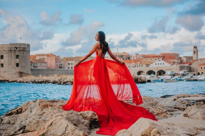 Dubrovnik: Private Flying-dress Photoshoot - Frequently Asked Questions