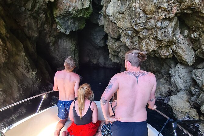 Dubrovnik Private Speedboat Tour to Elaphite Islands With Drinks - Suitability and Restrictions
