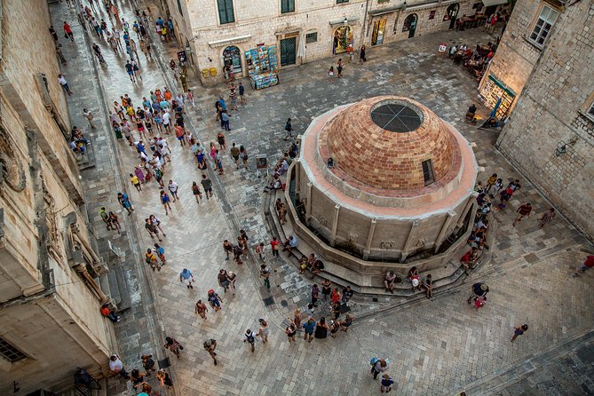 Dubrovnik Sightseeing With Cable Car Included From Dubrovnik - Exploring Dubrovniks Old Town