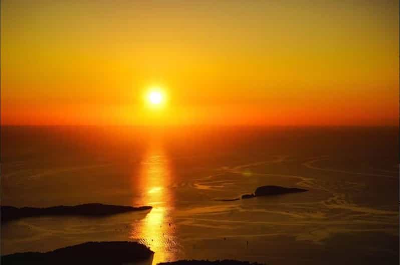 Dubrovnik Sunset Catamaran Cruise - Onboard Amenities