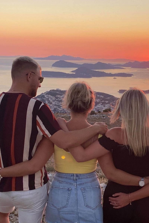 Dubrovnik Sunset Mountain Tour With Wine - Itinerary
