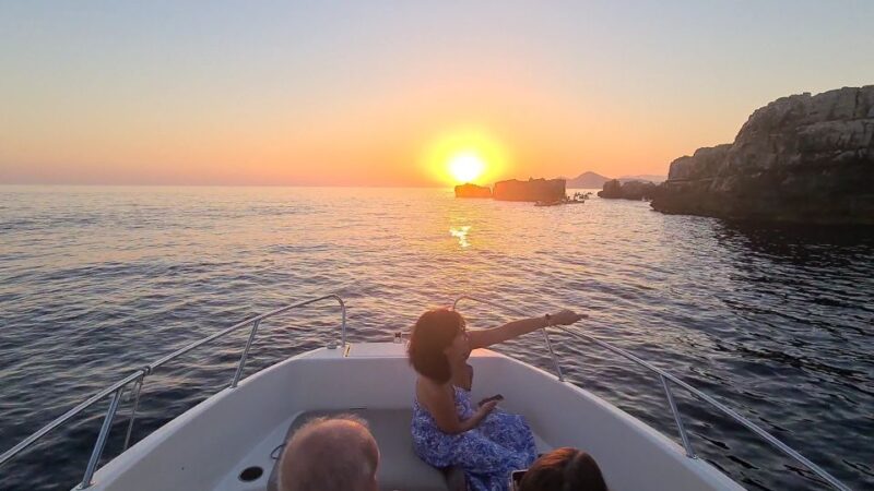 Dubrovnik: Sunset Tour With Panorama Of City Walls - Meeting Point and Important Information