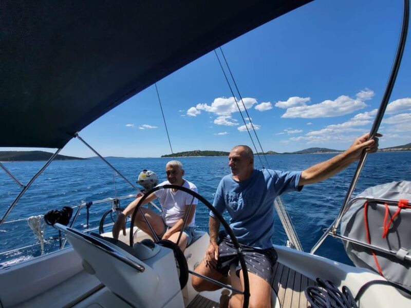 Dubrovnik:Sailing Tour Around Elaphiti Islands by Sail Yacht - Included Amenities