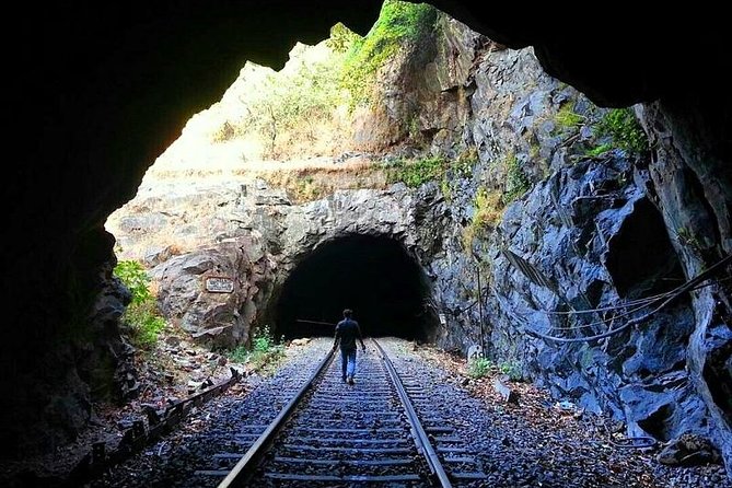 Dudhsagar- The Other Side of GOA - Seasonal Variations and Best Time