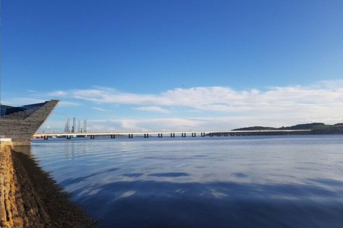 Dundee: Self-Guided Audio Walking Tour - Narration by a Scottish Local