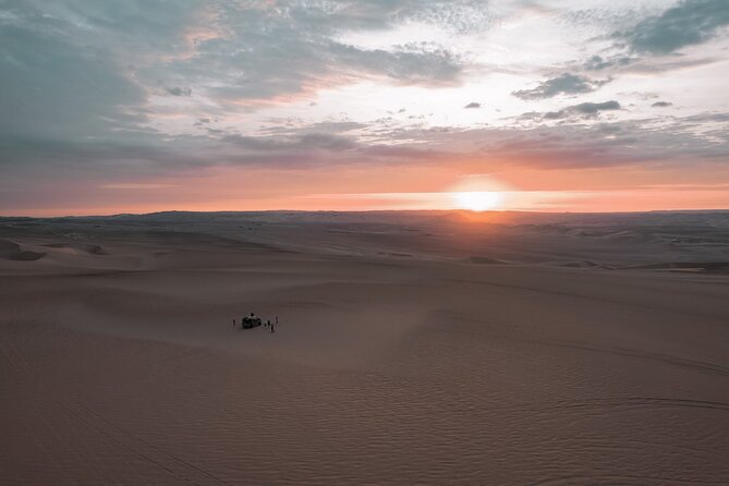 Dune Buggy at Sunset & Sandboarding From Huacachina or Ica - Activity Highlights