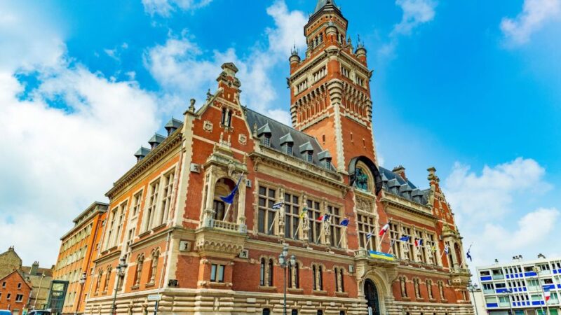 Dunkirk : Outdoor Escape Game Robbery In The City - Key Points