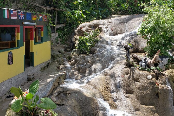 Dunns Falls Half-Day Tour From Runaway Bay - Exploring Dunns Falls