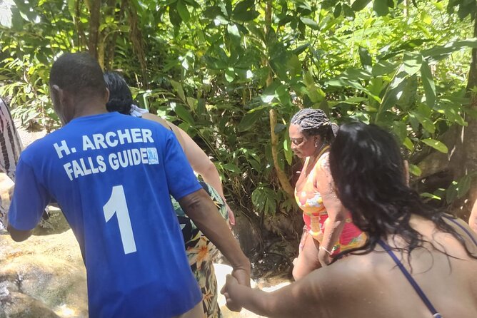 Dunns River Falls and Ocho Rios Sightseeing With Shopping - Health and Safety Considerations