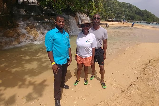 Dunns River Falls Scenic Tour - Meeting Point Selection
