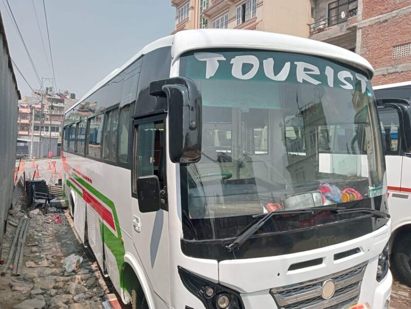 Dunns River Falls & Zipline Transport - Key Points