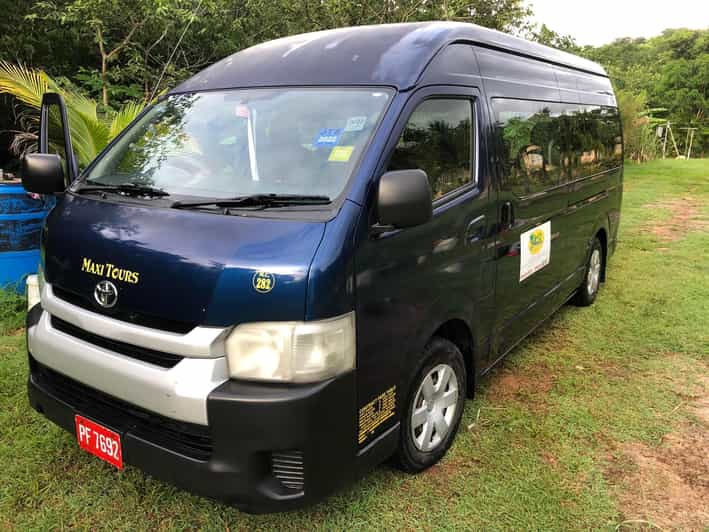 Dunns River Falls & Zipline Transport - Onboard Amenities