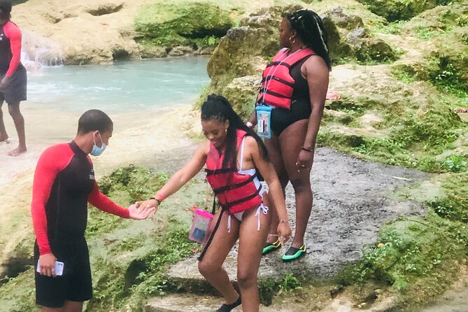 Dunn'S River Horseback Riding and Rafting on the White River Combo Tour - Booking and Cancellation