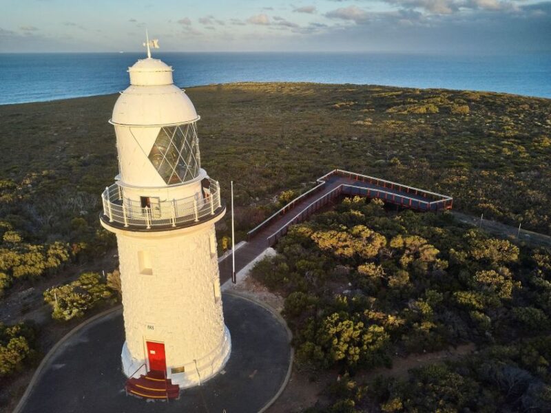 Dunsborough: Cape Naturaliste Lighthouse Guided Tour - Meeting Point and Reservation