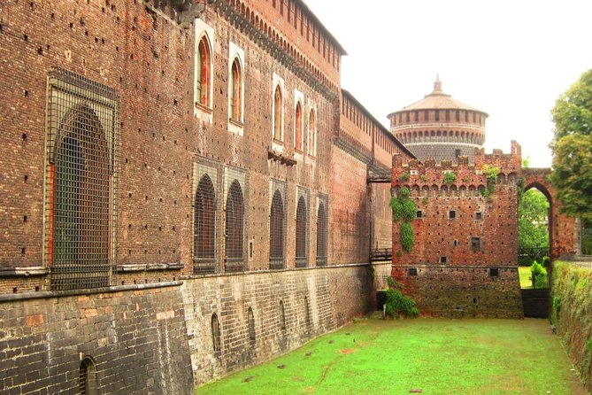 Duomo and Sforza Castle Guided Experience - Tour Overview