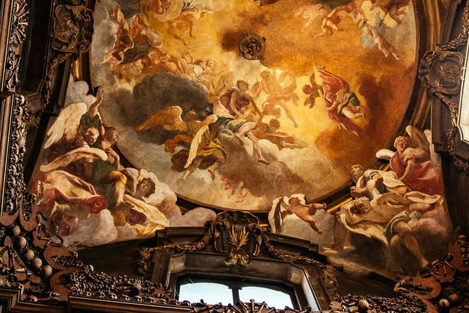 Duomo & Surroundings Private Tour With Locals - Tour Itinerary Highlights