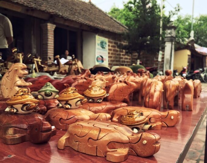 Duong Lam Ancient Village and Van Phuc Silk Village Day Tour - Important Information