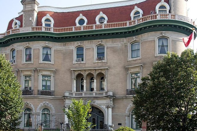 Dupont Circle Food Tour - Skip Lines at Eateries