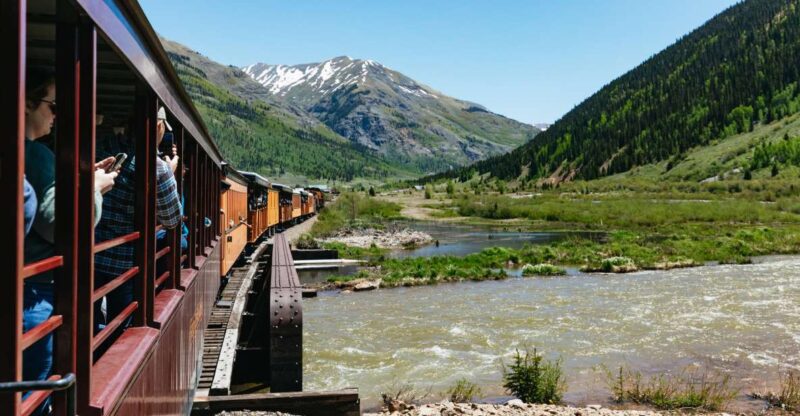 Durango: Round-Trip Train Ticket to Silverton - Attraction Highlights