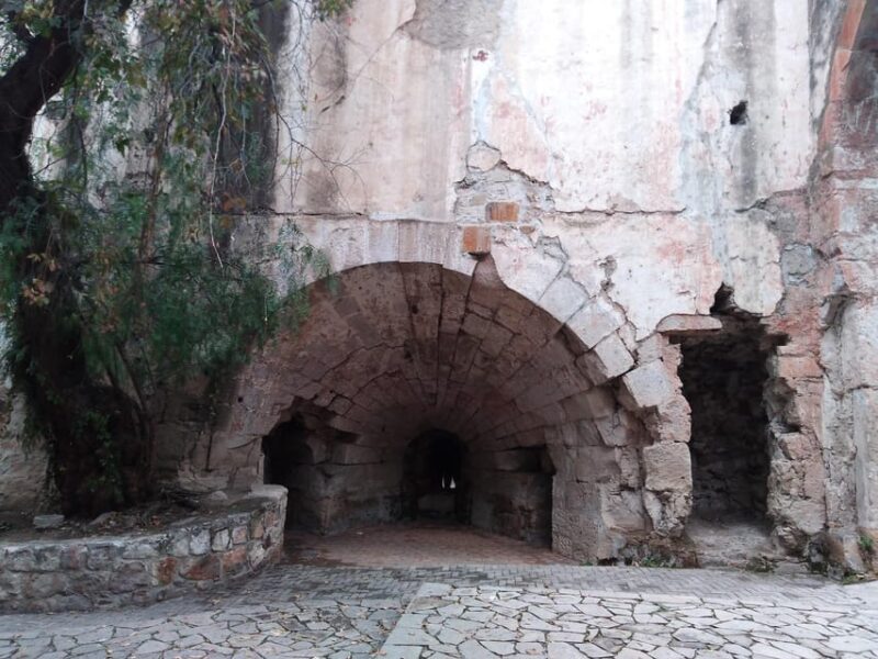Durango: The Legend of Tunco Maclovio in Durango - Key Points
