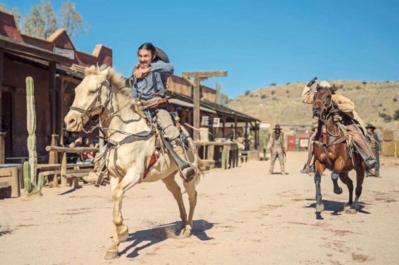 Durango: Wild West Ride - Inclusions