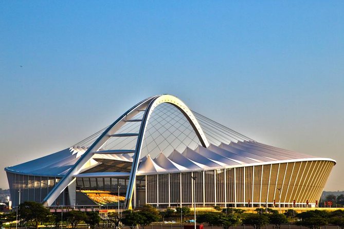 Durban City & Phezulu Cultural Village Day Tour From Durban - Browsing the Victoria Street Market