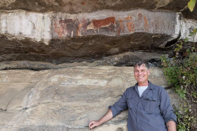 Durban: Drakensberg Rock Art, Midlands Meander & Mandela Capture Site - Highlights of the Tour