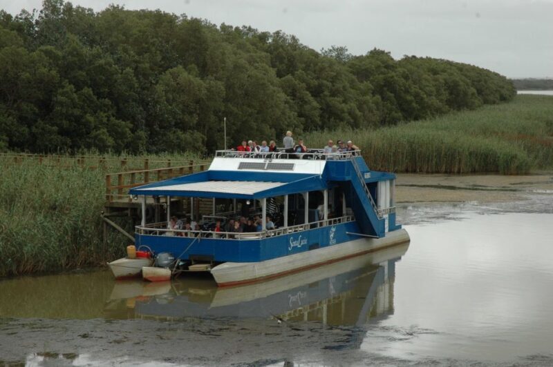 Durban: Hluhluwe Imfolozi Safari & Isimangaliso Tour - Dining at Hilltop Camp Restaurant
