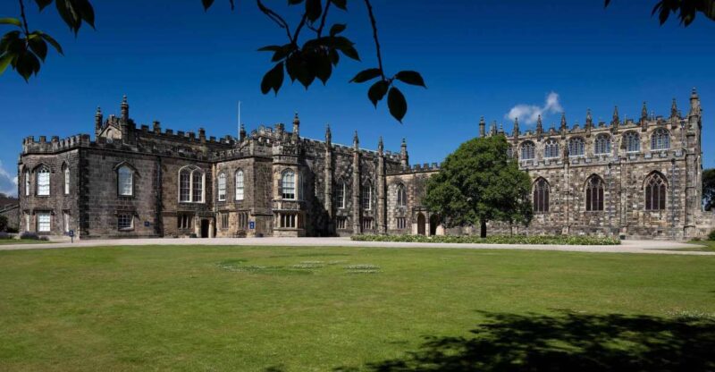 Durham: Cathedral and Auckland Castle Entry With Guided Tour - Meeting Point