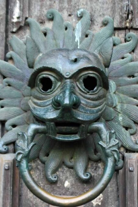 Durham: Quirky Self-Guided Smartphone Heritage Walks - Explore the Norman Cathedral