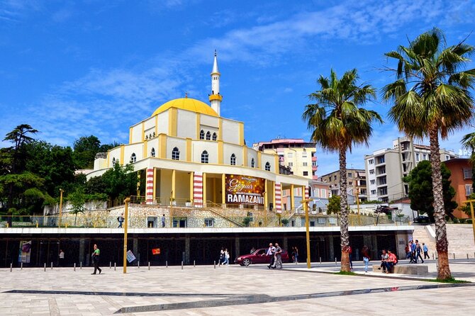 Durrës: Walking Tour With Roman Amphitheater - Exploring the Roman Amphitheater