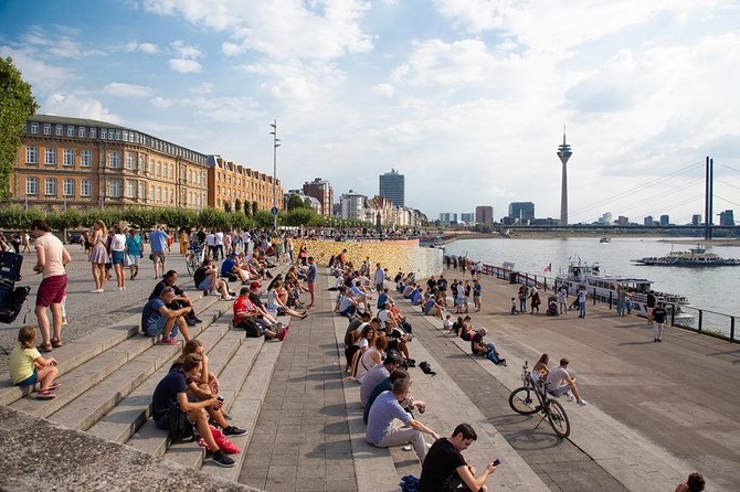 Dusseldorf Airport Transfers : Dusseldorf to Airport DUS in Luxury Car - Pickup and Drop-off Locations