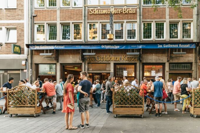 Düsseldorf: Altbier-Safari Beer Walking Tour - Frequently Asked Questions