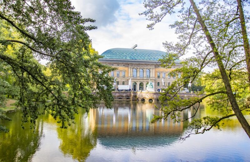 Dusseldorf: Capture the Most Photogenic Spots With a Local - Key Points