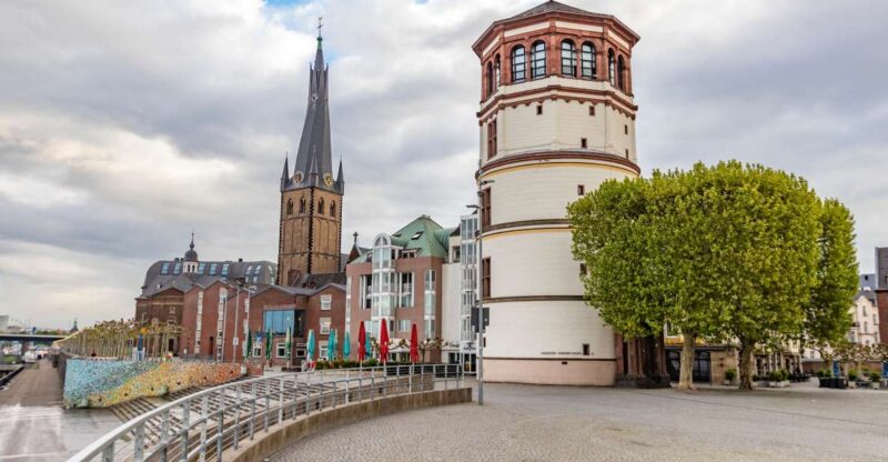Dusseldorf: Capture the Most Photogenic Spots With a Local - Group Size and Languages