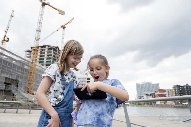 Düsseldorf: City Exploration Game for Kids With Geolino - Teamwork and Creativity