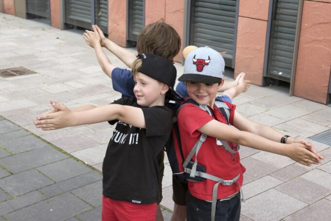 Düsseldorf: City Exploration Game for Kids With Geolino - Important Considerations