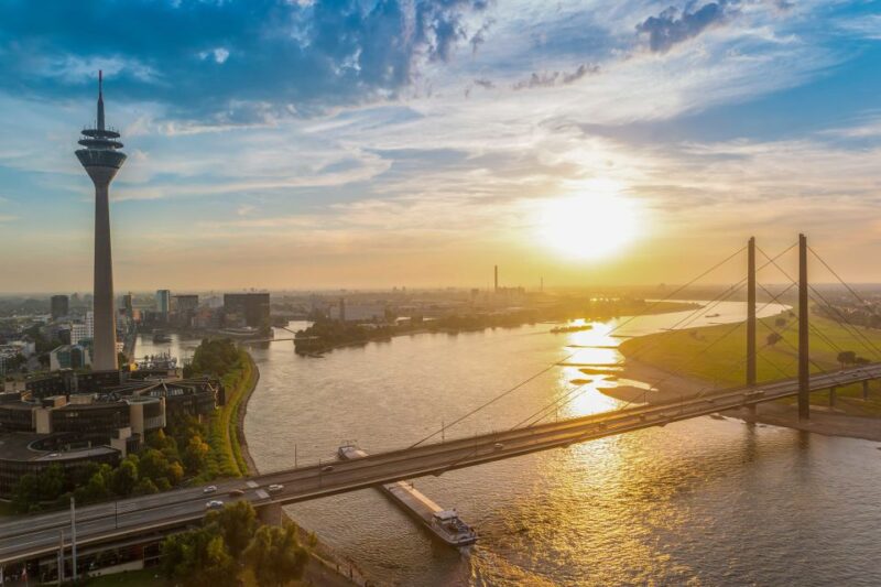 Düsseldorf: Classic City Segway Tour - Architectural Highlights