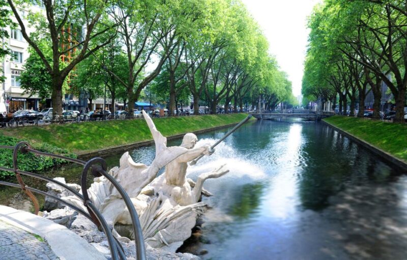 Düsseldorf: Düsseldorf in 120 Minutes - Customer Reviews