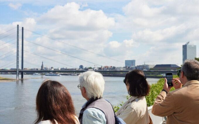 Düsseldorf: Düsseldorf in 120 Minutes - Additional Information