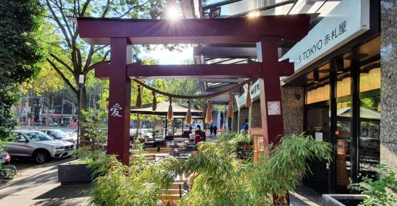 Düsseldorf: Little Tokyo Self-Guided Walking Tour - Experience Highlights